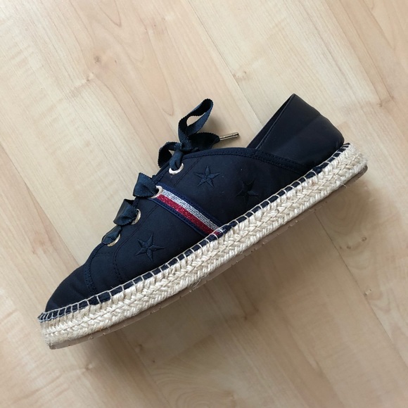 💥HP💥 Hilfiger women’s espadrilles. - Picture 6 of 7